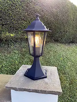 Driveway lights